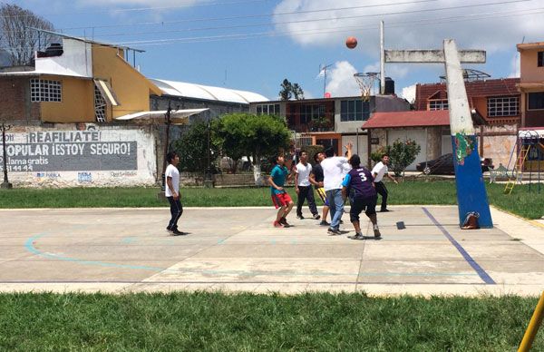 Realizan eliminatoria de basquetbol regional