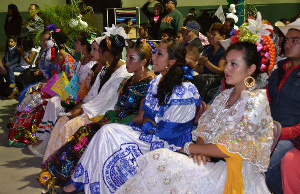 El pueblo debe tomar poder político del país: Hersilia Córdova