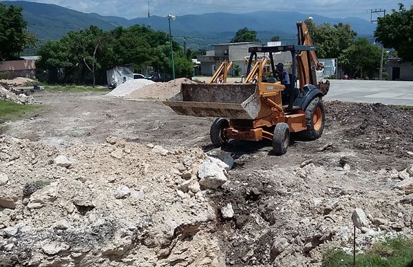 Inicia construcción de Casa de Cultura