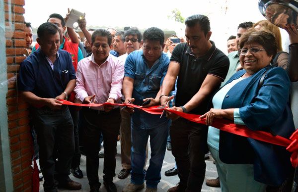 Abren casa de gestión de los diputados antorchistas en Atlixco