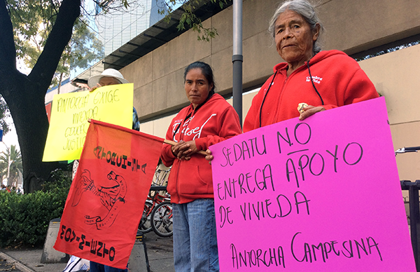 México tiene un gobierno incongruente: oaxaqueños. 