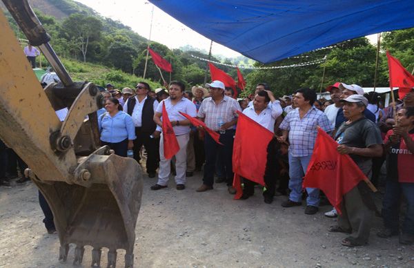  Logran bajar recursos para obras de forma histórica en Pantepec