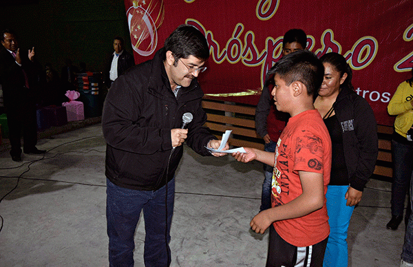 45 Niños de la montaña de Texcoco reciben becas para formación musical