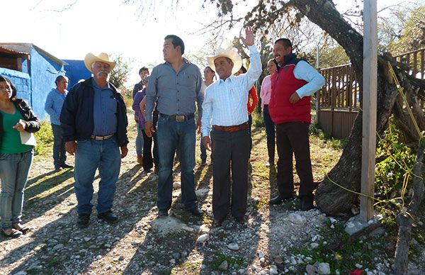 Gestionan recursos extraordinarios para mejorar condiciones en Armadillo de los Infante 