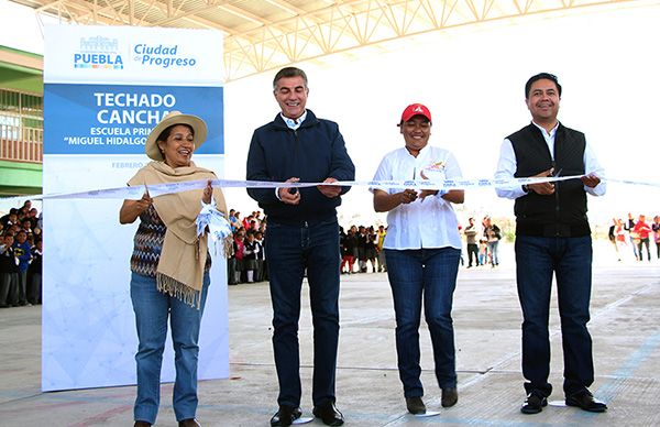 Inaugura Soraya maratón de obras