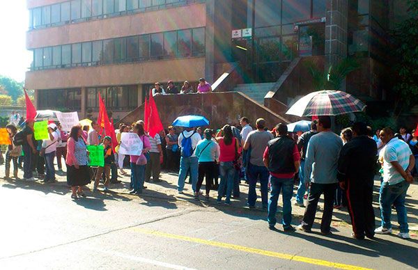 Antorchistas de Azcapotzalco se manifestaron en la delegación; exigen solución a sus demandas