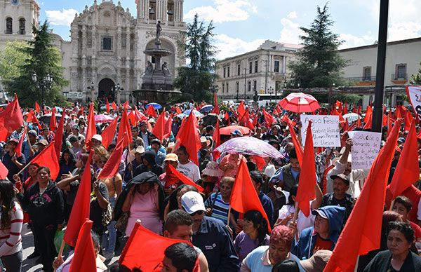 Antorcha exige audiencia con el mandatario estatal coahuilense 