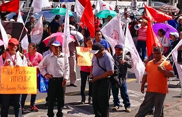 Antorchistas  de Azcapotzalco se manifestaron en la delegación