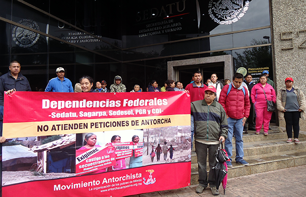 Anuncian antorchistas protestas contra dependencias federales 