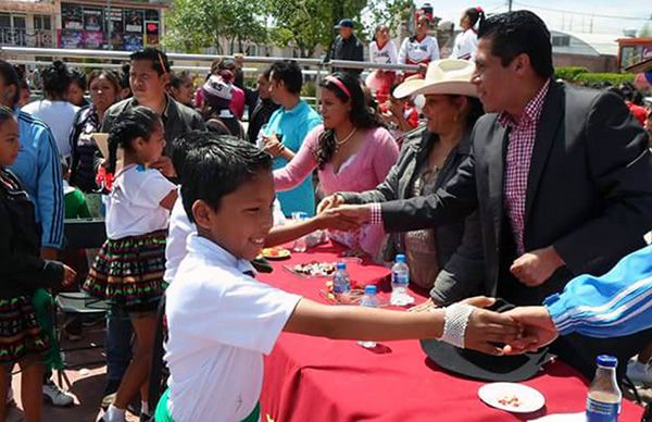 Promueven escuelas antorchista activación física entre alumnado