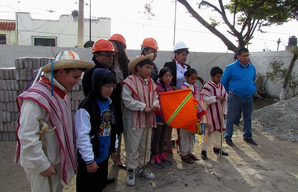 El gobierno de Ixtapaluca cumple con la niñez