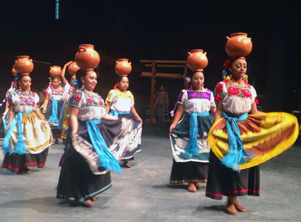 Participa Puebla en Semana Cultural de Chimalhuacán 