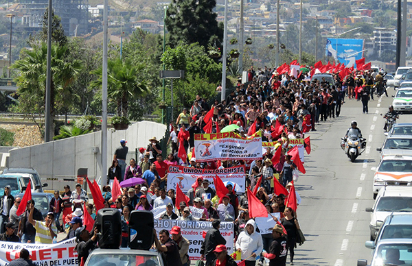 Tres mil antorchistas inician campaña de lucha 