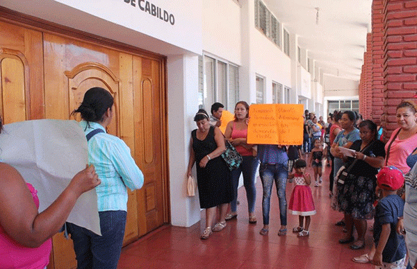 No atienden problemas populares en Puerto Lázaro Cárdenas