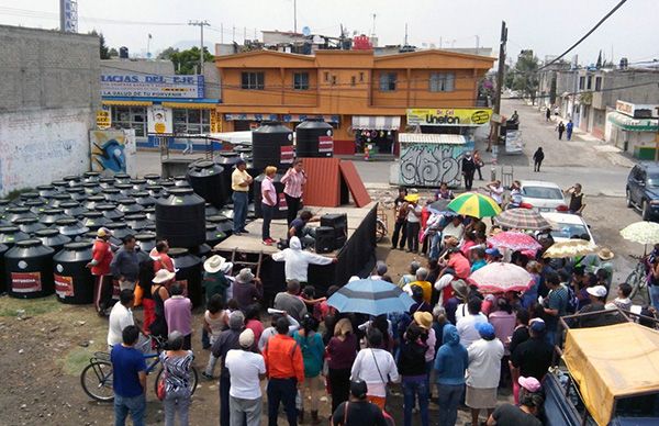 Apoyan a vecinos de Chalco contra los escases de agua