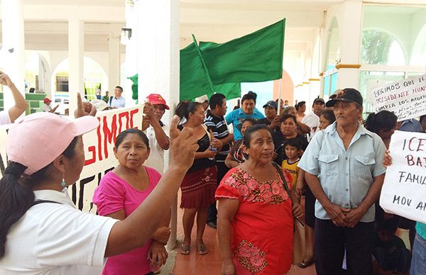 Desplegado: Antorcha no pide privilegios, sólo cumplimiento a los compromisos del edil de Hopelchén