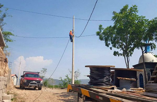 Próximamente se iluminará la colonia Antorcha Popular en Tlapa