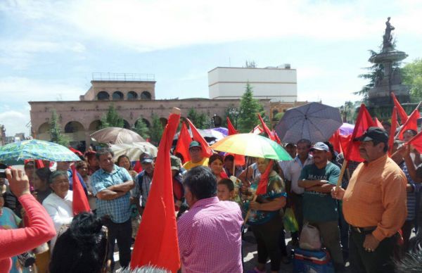 Antorchistas de Coahuila piden solución a demandas