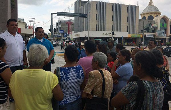 Antorchistas exigen que se termine de construir el aula del  COBAT de División del Norte