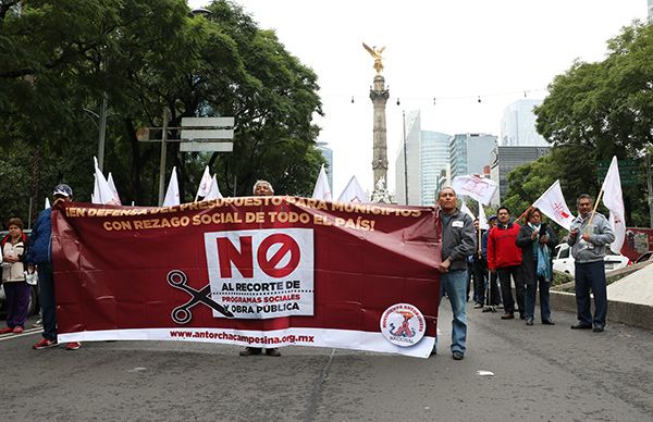 Antorcha inicia una lucha social para evitar recortes presupuestales 