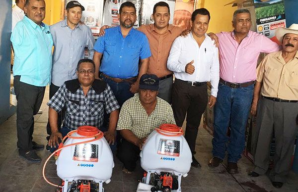 Aspersoras motorizadas para 100 campesinos de Tierra Caliente