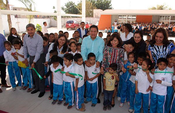 Continúa compromiso con la educación 