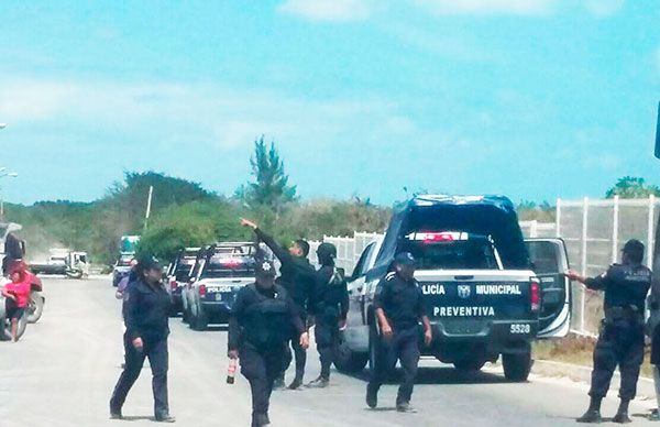 Cumplen amenazas de desalojo a colonos antorchistas en Cancún 