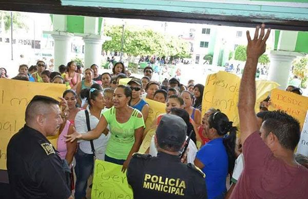 En Escárcega, el alcalde no resuelve peticiones antorchistas