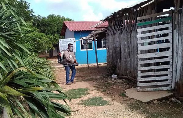 Campaña de fumigación en colonias antorchistas de Chetumal 