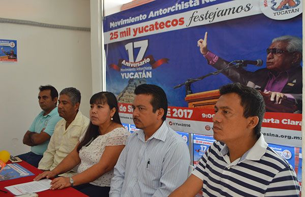 Anuncian 17 aniversario del Movimiento Antorchista  en Yucatán