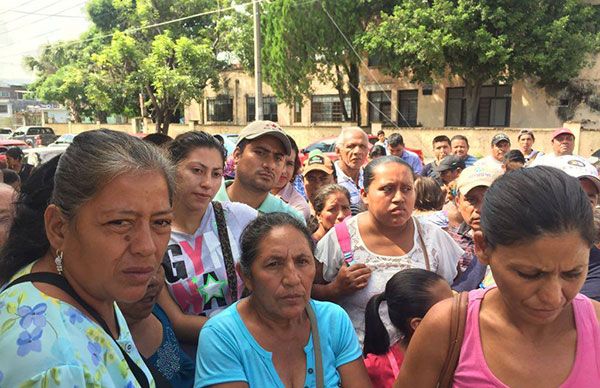 Condonan adeudo por agua potable a colonos de El Refugio 