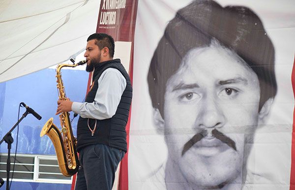  Recuerdan a mexiquense ejemplar a 17 años del ataque a civiles de Chimalhuacán