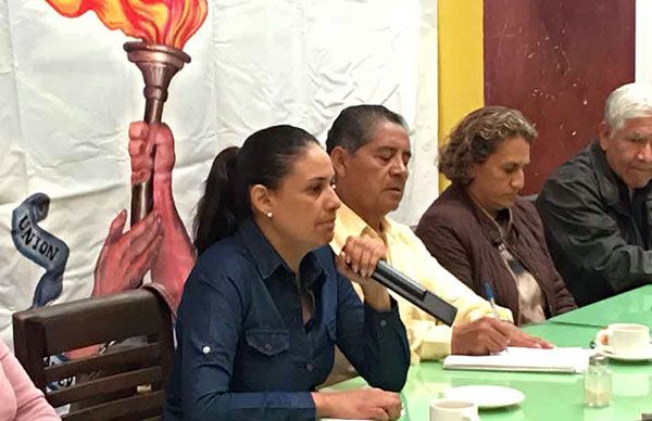 Desplegado: ¡Exigimos alto a las calumnias contra Antorcha y que se construya el Preescolar y el Bachillerato en Valle Real!