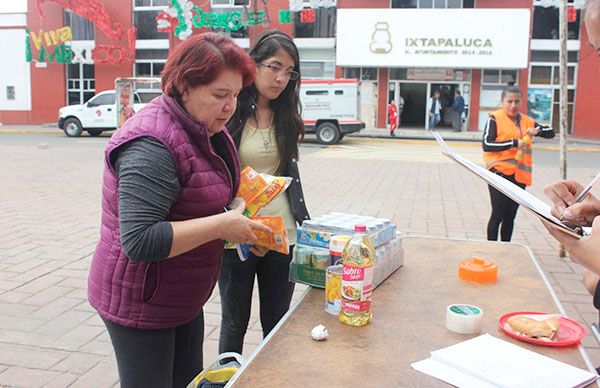  Ixtapaluquenses expresaron solidaridad en acopio de víveres y medicamentos