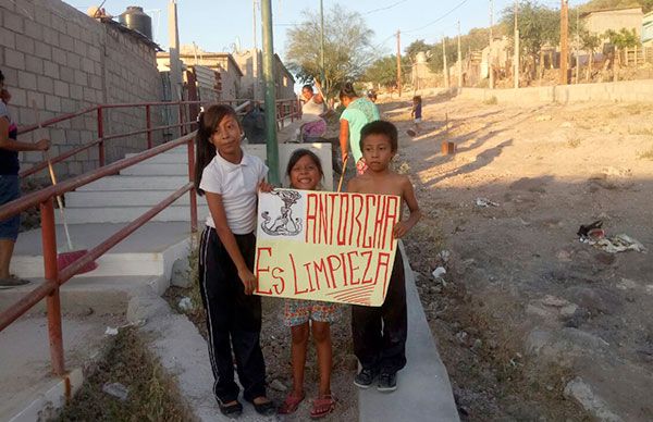 Mueve trabajo colectivo a colonias de La Paz