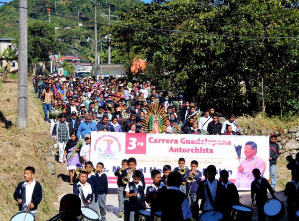 Carrera Guadalupana Antorchista