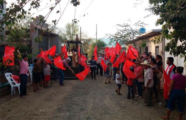 Bajo el proyecto Antorcha Construye Michoacán, Huetamo avanza