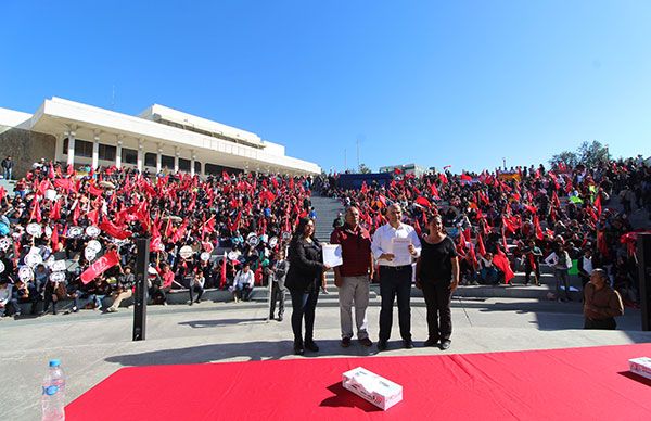 Edil promete más infraestructura educativa para tijuanenses