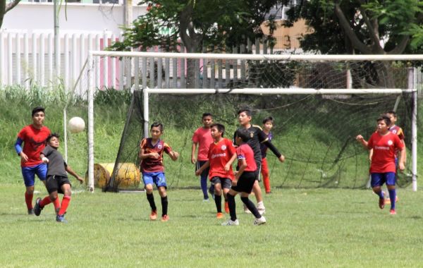 Arrancó el Torneo Estatal de Fútbol 2018 del Movimiento Antorchista y la FNERRR