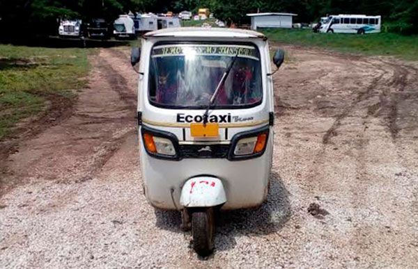 Liberan mototaxis de antorchistas