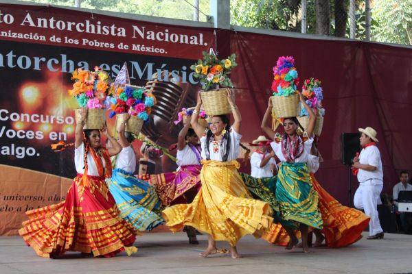 Artistas veracruzanos denuncian la política criminal de Omar Fayad