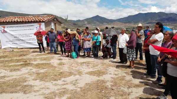 Inaugura Antorcha electrificación en Villa de Mitla