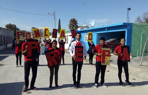 Festejan estudiantes el 108 aniversario de la Revolución Mexicana