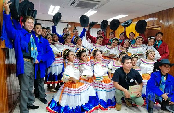 Gana Casa del estudiante en Espartaqueada Cultural