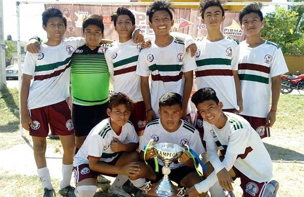 Estudiantes ganan campeonato sub 15 de la liga FERRELEC PRODEFEM