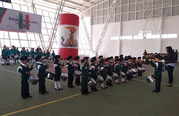 Escuelas antorchistas de Ixtapaluca participarán en estatal de bandas de guerra