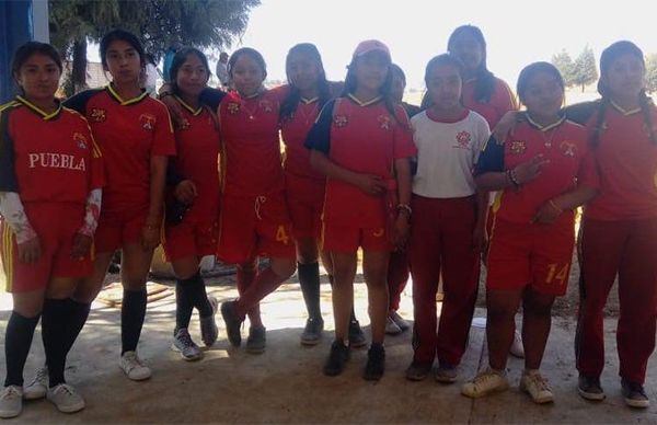 Realiza Antorcha torneo de futbol en Ocoyucan