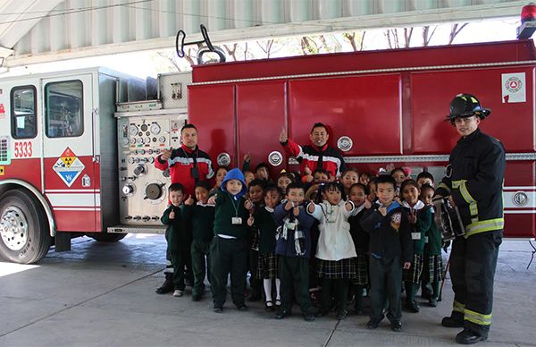 Bombero por un Día, taller para niños y niñas ixtapaluquenses