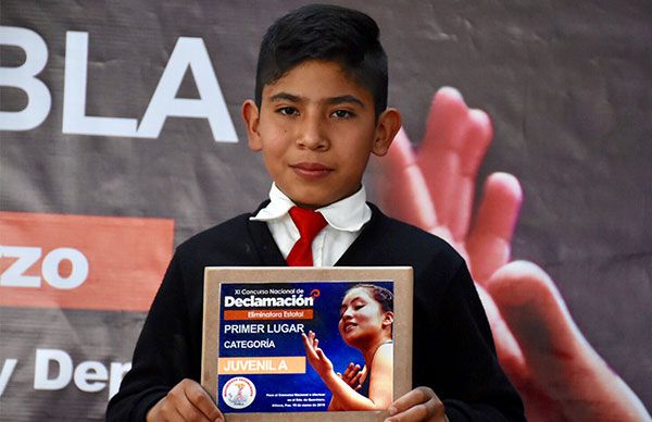 La poesía es una forma de expresarnos: estudiante