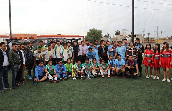 Un éxito el primer Torneo Universitario de Fútbol en Chimalhuacán